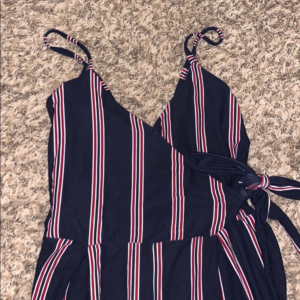 Spaghetti strap jumpsuit - Picture 2 of 4